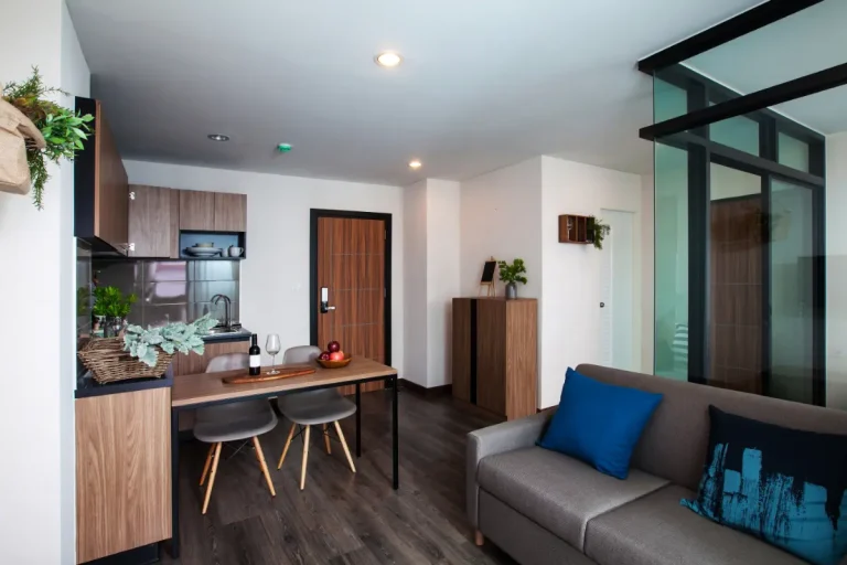 Why Smart Condo Living Appeals to Modern Professionals